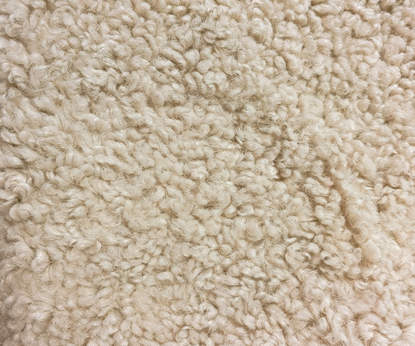 Manufacturing and texture of faux wool fabric